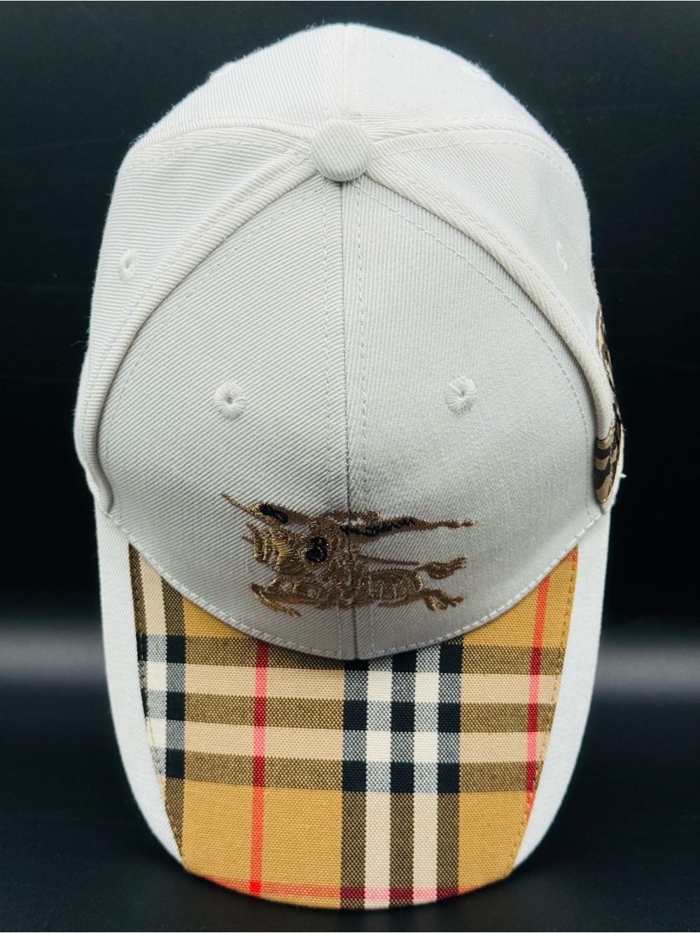Burberry Cap - Picture 6 of 7
